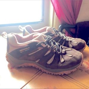 Vintage Merrell Pink & Chocolate 🍫 sz. 5/6